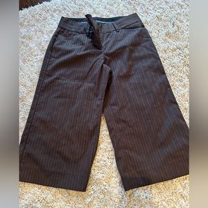 Express women’s brown pinstripe capri